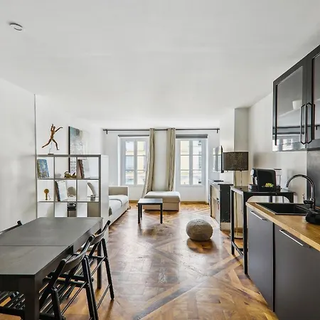 Apartment Le Petit - Versailles